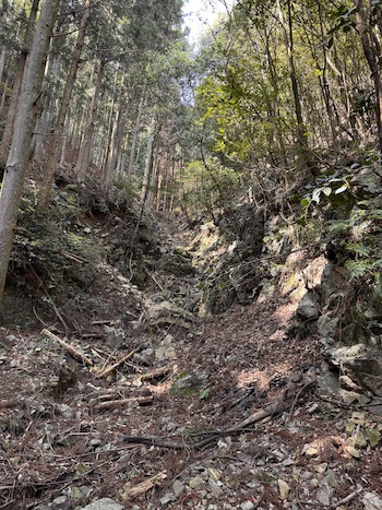 A rocky elevation on the mountain trail.