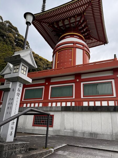 Temple 23 pagoda and main hall.