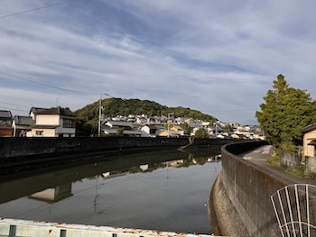 Last look at river through town of Nagahama in Kochi prefecture.