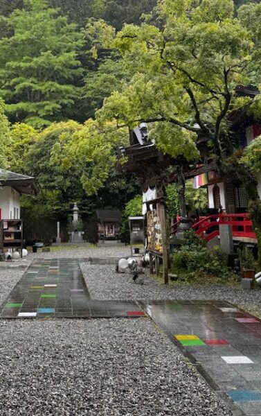 The colorful pops of tile on the grounds pf the temple of love.