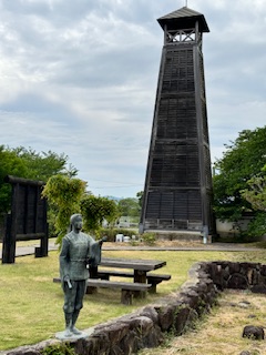 Statue of Tsuruhime, female samurai warrior near the park tower.