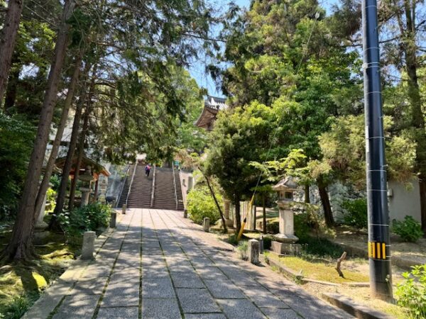 Nio guardians at the gate of temples 68 and 69 on Shikoku pilgrimage.