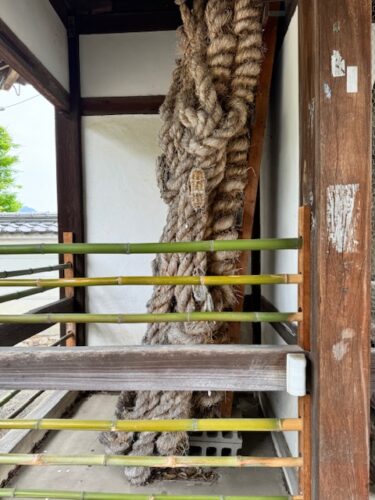 Rope sandal in temple gate rebuilt by Kukai.