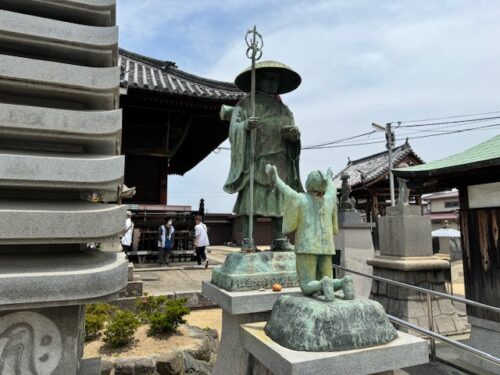 After Konzo-ji yemple, Kukai and Emon Saburo.