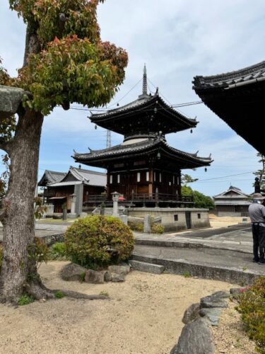 After Konzo-ji yemple, Tahodo hall at temple 77.