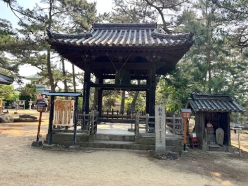 Oldest temple bell in Shikoku at Kokubun-ji, home of the 7-storied pagoda.