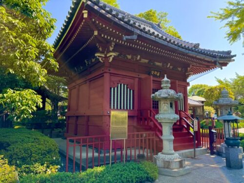 Small shrine building at Senso-ji temple in Tokyo.