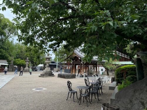 Sitting section at Isshin-ji temple in Osaka, Japan.